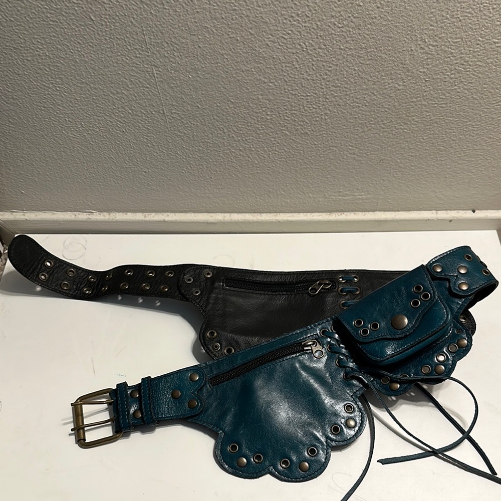 Black and Green Mini Bags with Scalloped Design